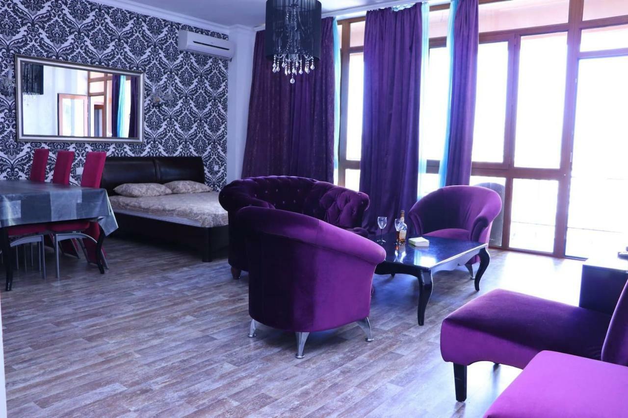 La Petite Maison Jerevan Buitenkant foto